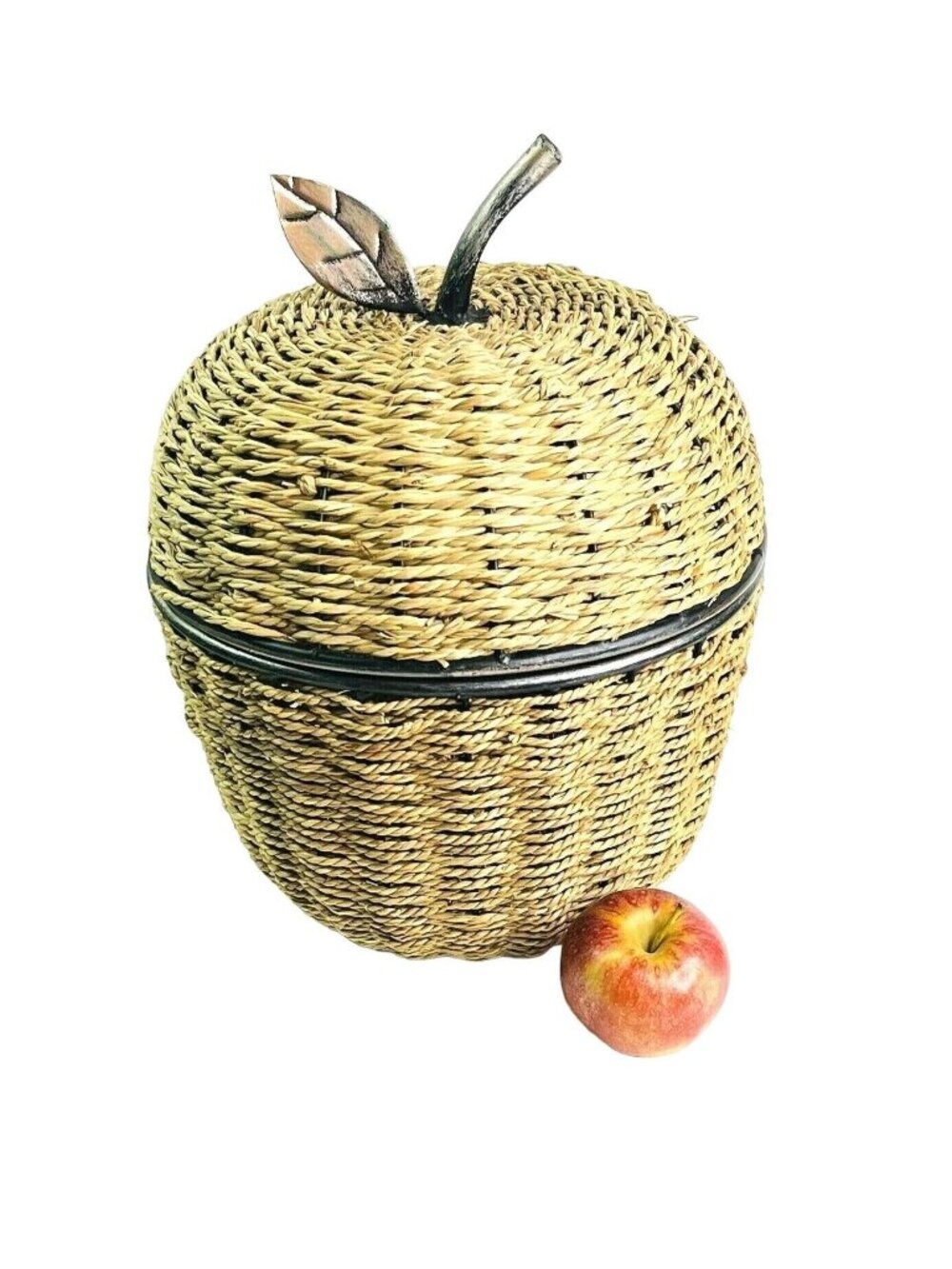 Vintage Apple Shape Wicker Basket w/ Lid Metal Stem Leaf Rustic Farmhouse 12.5"